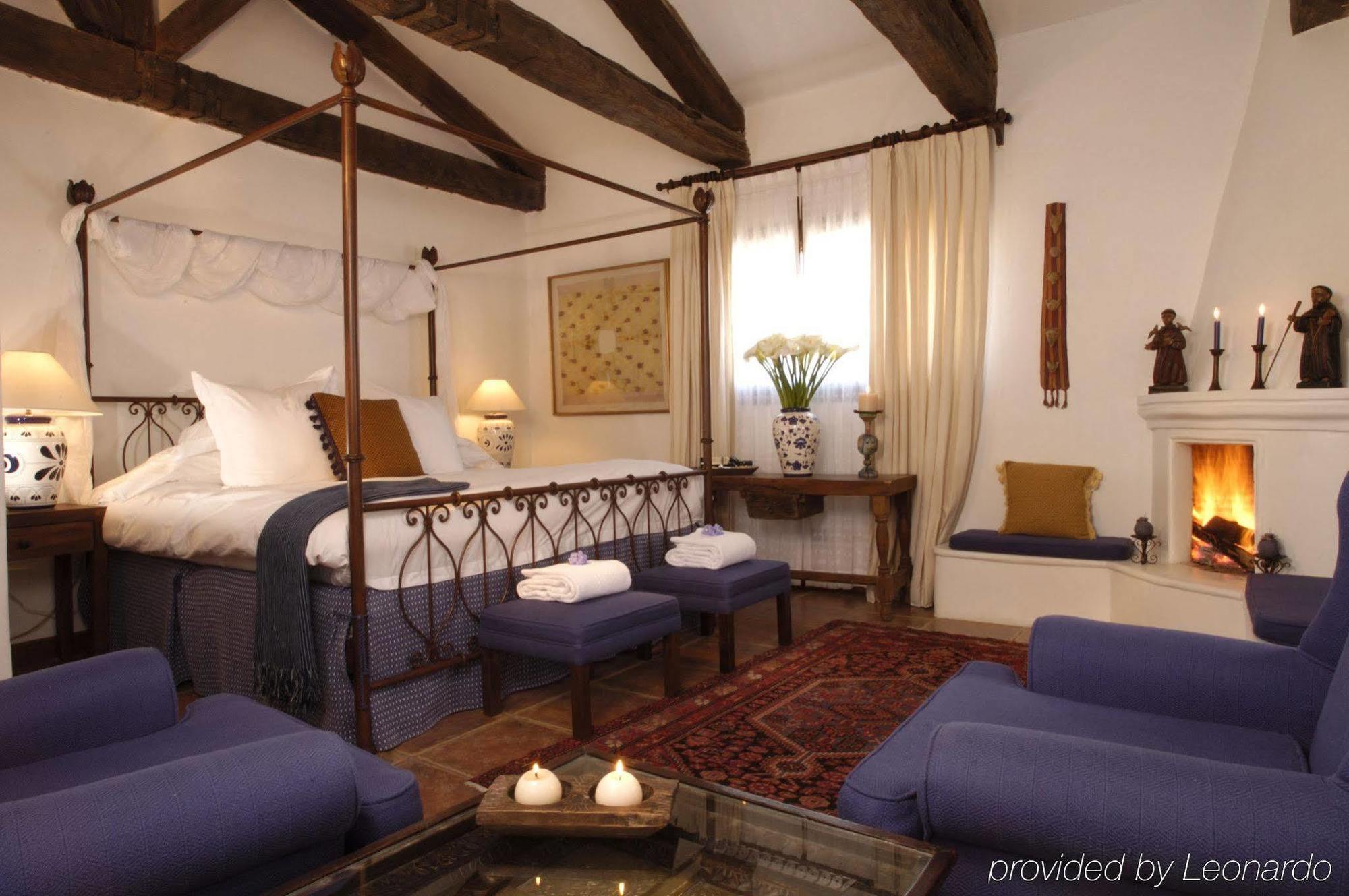 Casa Encantada By Porta Hotels アンティグア・グアテマラ エクステリア 写真